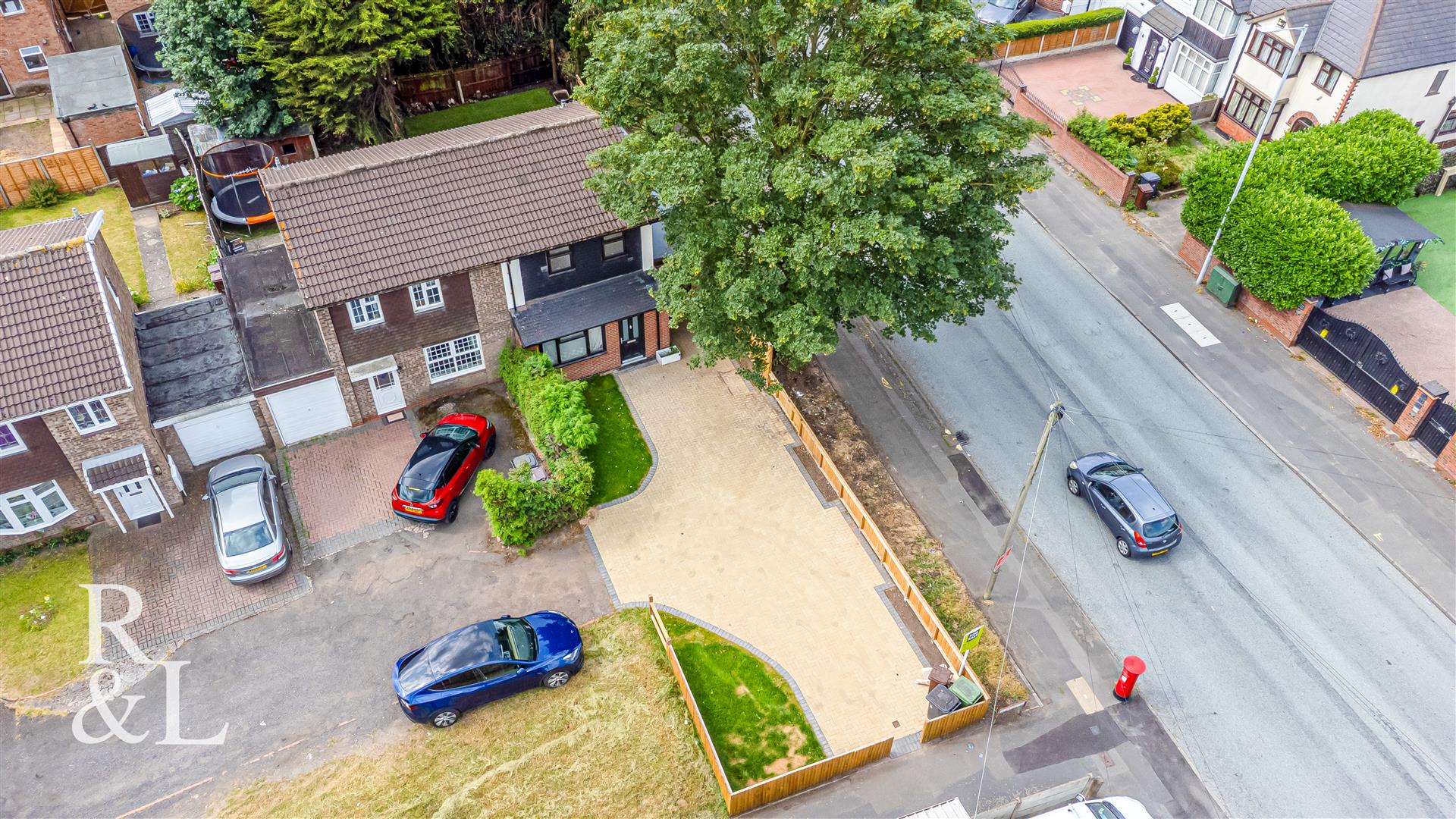 Property image for Lauder Close, Willenhall, Wolverhampton