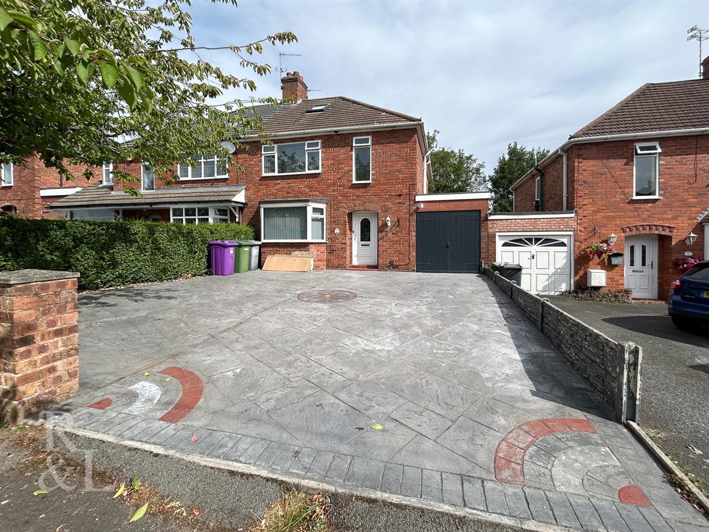 Property image for Springhill Grove, Wolverhampton
