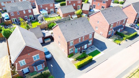 Property thumbnail image for Headstock Drive, Castle Gresley, Swadlincote