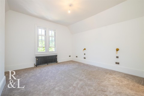 Property thumbnail image for Oaks Crescent, Wolverhampton