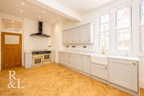 Property thumbnail image for Oaks Crescent, Wolverhampton