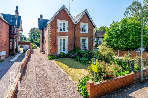 Property thumbnail image for Oaks Crescent, Wolverhampton