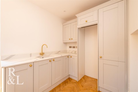 Property thumbnail image for Oaks Crescent, Wolverhampton