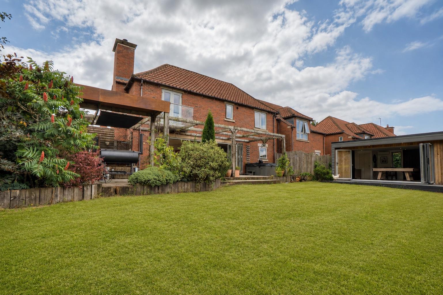 Property image for Oak Tree Court, Tollerton, Nottingham