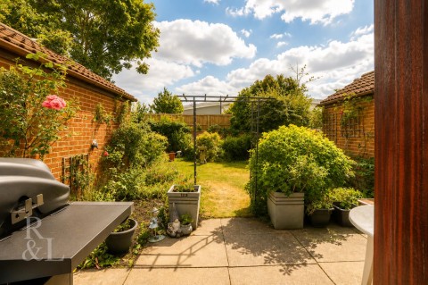 Property thumbnail image for Squires Way