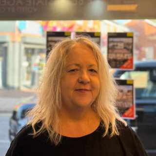 Donna , Senior Sales Negotiator